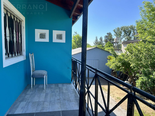 Venta. Casa 6 Ambientes Con Galpón. Capdevilla. Parque Sakura. Exaltacion De La Cruz