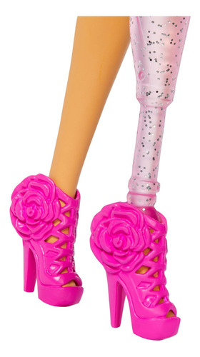 Barbie Muñeca Deluxe 2 Traje Barbiecore Rosa Ews