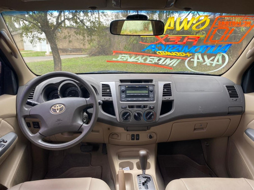 Imagem 9 de 9 de Toyota Hilux Sw4 2.7 16v 4p Flex Sr 7 Lugares Automático