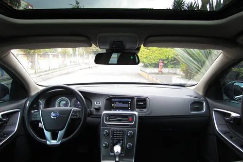 Volvo S60 2.0 Turbo T5 Premium