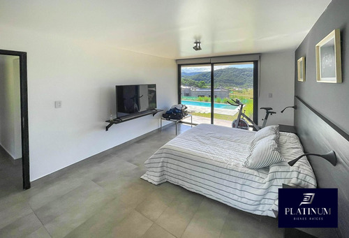 Vendo Casa En Valle Escondido