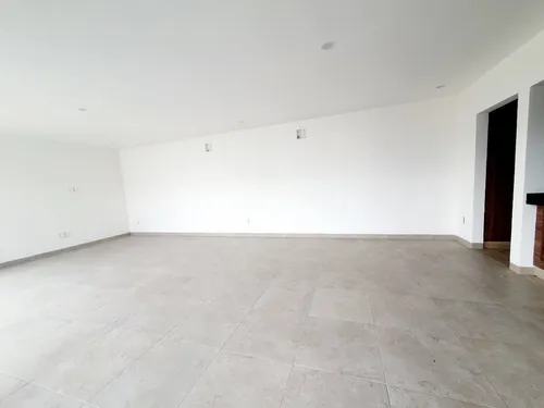 Casa En Venta Con Alberca Esquina Fracc Punta Tiburon