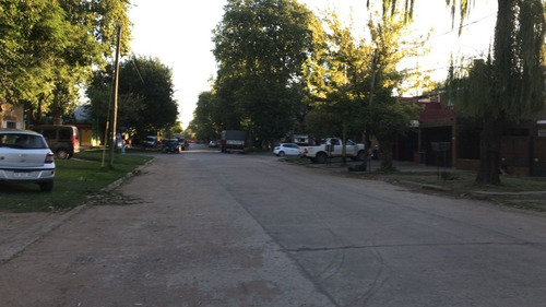 Imagen 11 de 14 de Vendo 2 Lotes Con Una Casa Al Frente Y Otra Atras A Medio Construir!!