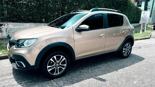 Renault Stepway 1.6 Intens Cvt