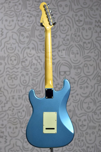 Guitarra Vintage V6 Reissued Stratocaster Candy Apple Blue