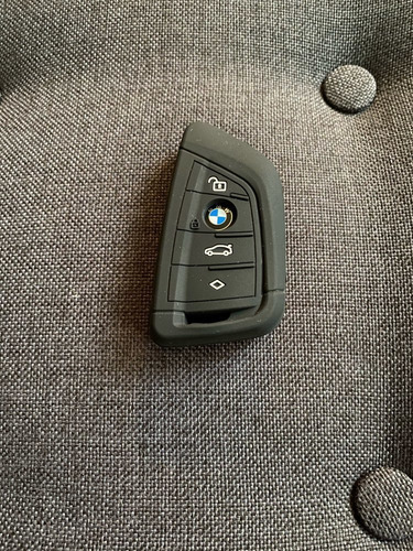 Imagem 3 de 3 de Capa Chave Bmw 320i 330i 2021/2022
