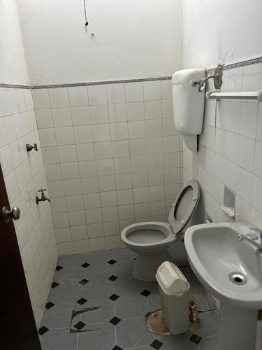 Casa De 3 Dormitorios 3 Baños En El Centro De Minas