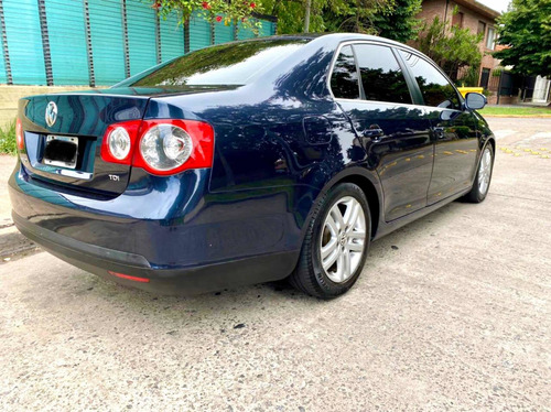 Volkswagen Vento 1.9 I Luxury Dsg 2010