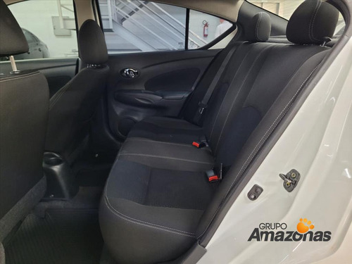 Nissan Versa 1.6 16V FLEX SV 4P MANUAL