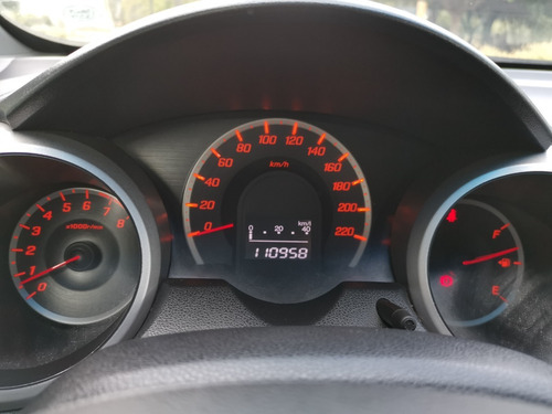 Honda Fit Lx 2012