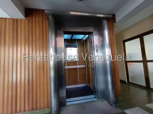 Vendo Apartamento En Urbanización El Bosque, Código 25-9970 Cm Leer Descripción