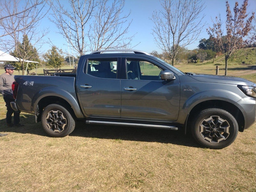 Imagen 3 de 25 de Nissan Frontier Platinum 4x4 At 2.3 D Cd My22 0km - Taikki