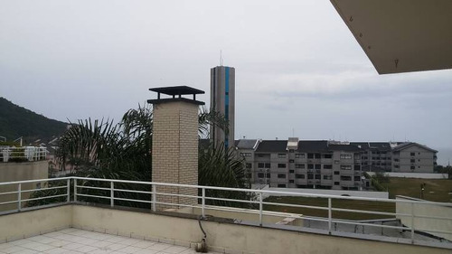 Imagem 12 de 15 de Belíssima Cobertura Na Praia Brava. - 2281