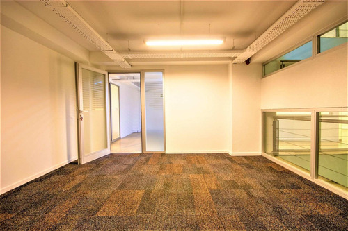 Imagen 6 de 16 de Oficinas En Alquiler , Abasto. 1.250 M2 - Terraza