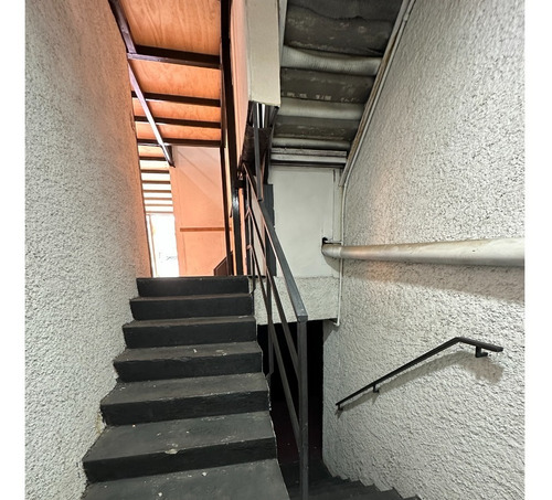 Local Comercial En Excelente Ubicación, Con Alta Seguridad