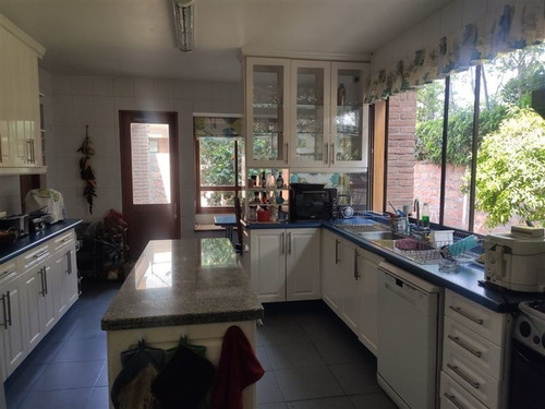 Imagen 16 de 18 de Casa En Venta De 4 Dorm. Los Trapenses Lo Barnechea