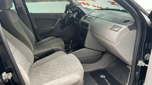 Imagem 7 de 9 de Volkswagen Parati G.iii 1.6 Mi 8v Flex 2005/2005