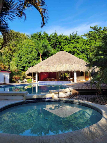 Venta, Villa De 1 Habitación Con Piscina En Las Terrenas, Samaná