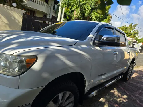 Toyota Tundra Platinum 2012, Color Blanco