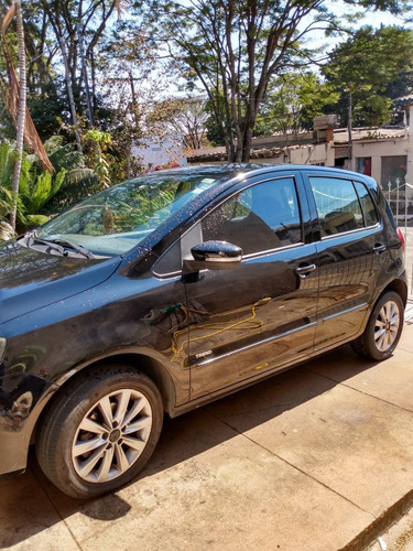 Imagem 7 de 8 de Volkswagem Fox 1.0 G Ii Trend Total Flex 4 Portas Preto