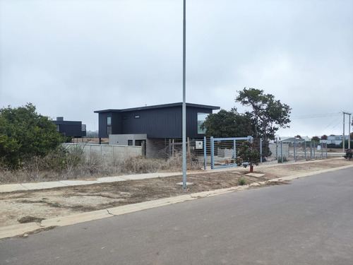 Terreno En Condominio Mantagua 650 M2 Con Vista Al Valle