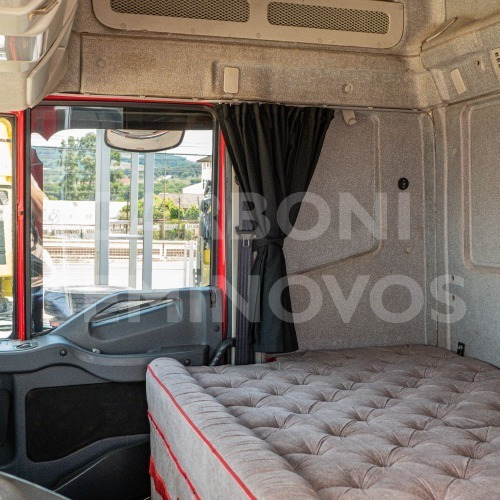 Imagem 8 de 12 de Iveco Stralis 600s44t 6x2, Ano 2013/2014
