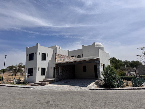 Casa En Venta En San Miguel De Allende | Campanas Residencial Con Amenidades