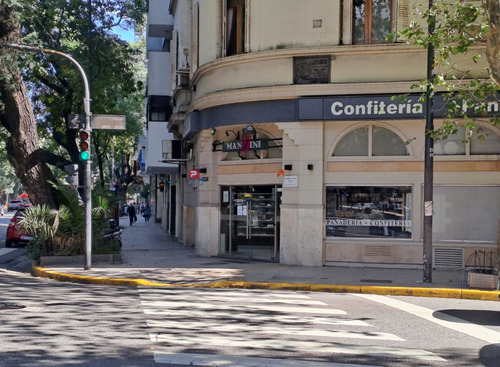 Venta Local Esquina Palermo Botánico 139 M2