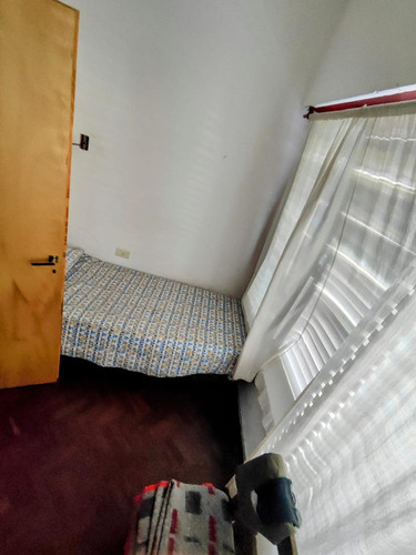 Casa En Venta De 3 Dormitorios A Refaccionar