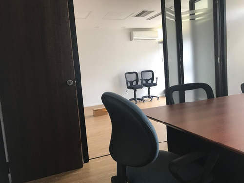 Imagen 21 de 30 de Oficinas En Edificio Iberia