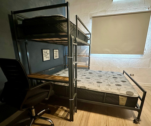 Cama Industrial Doble Con Colchones Gris Cama Doble Industrial (Usado)