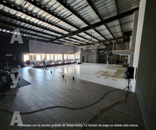 Edificio En Venta, 480 M2 De Terreno, Con Frente A Av. Jose Lopez Portillo, Sm 94, Cancun.