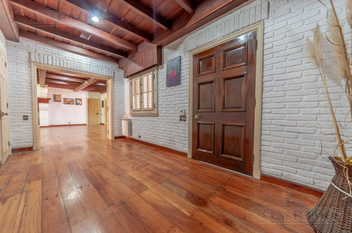 Bellísima Quinta En Barrio Los Naranjos - Pg