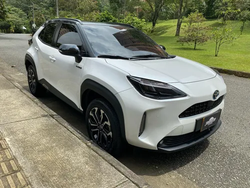 Toyota Yaris Cross 1.5 Hev Xls