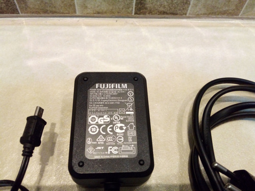 Carregador De Câmera Fujifilm Ac-5va I Bem Conservador Preto (Usado)