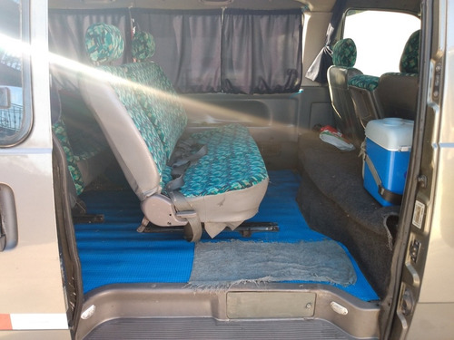 Kia Besta 2000 3.0 Gs Grand 16l 4p