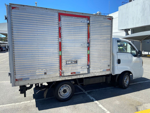 Kia Bongo 2.5 TD DIESEL STD CS MANUAL