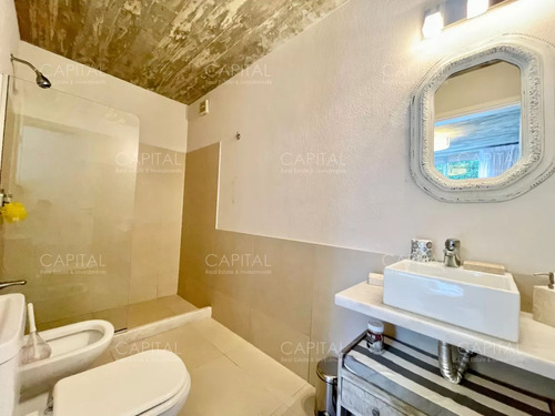 Apartamento En Venta Tres Dormitorios Manantiales A Tres Cuadras De Bikini Beach
