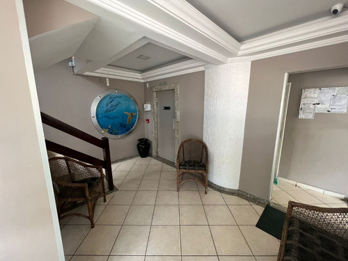 Apartamento Balneário Camboriú Barra Sul Quadra Mar 125 Metros Do Mar Com 3 Quartos E 2 Banheiros