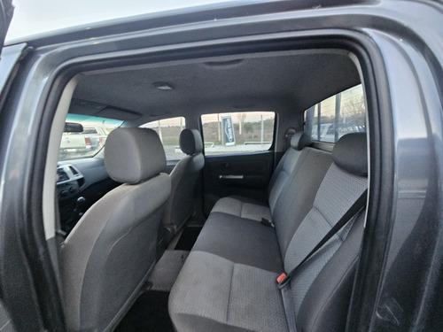 Toyota Hilux Sr 4x4 2.5 Turbo