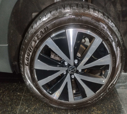 Volkswagen Taos 1.4 250 TSI TOTAL FLEX HIGHLINE AUTOMÁTICO