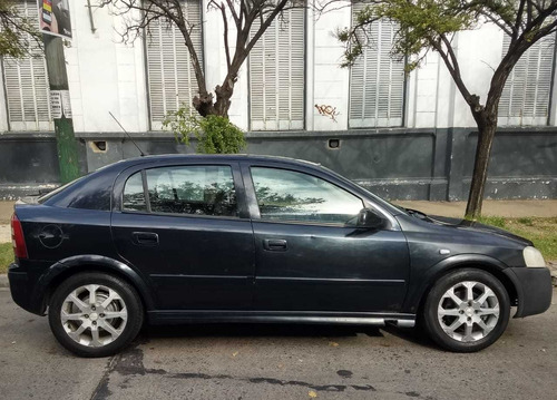 Chevrolet Astra 2.0 Gls 2010