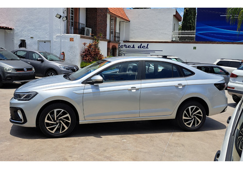 Volkswagen Virtus Comfortline At