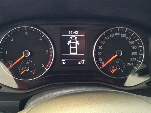 Imagen 13 de 15 de Volkswagen Amarok Trendline 4x2 0km Financio Tasa 0% Z2