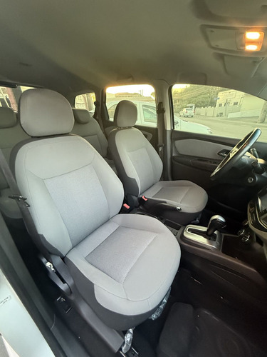 Chevrolet Spin SPIN ACTIV 1.8 8V Econo. Flex 5p Aut.