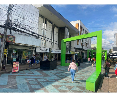 Bulnes - Local Comercial En Caracol - Primer Piso, Local 19