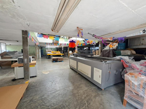Bodega Comercial Iztapalapa