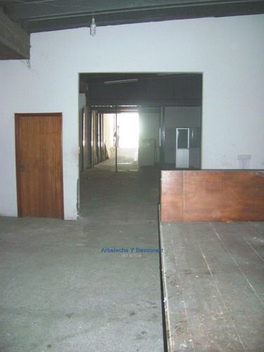 Imagen 21 de 21 de Proximo Shopping Nuevo Centro!! Ideal Deposito Y Oficinas!!