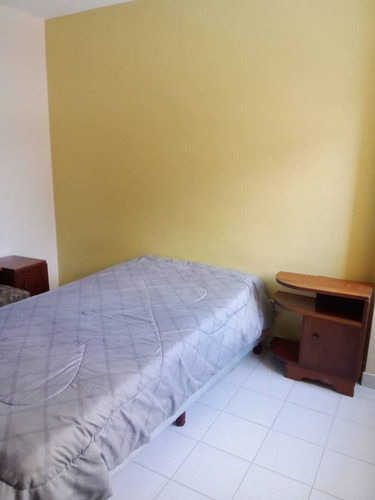 Cc Alquilo Habitación En La California A Caballero Solo