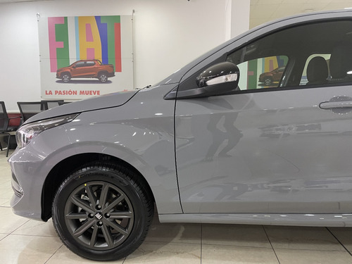 Fiat Cronos 1.3 Drive Cvt